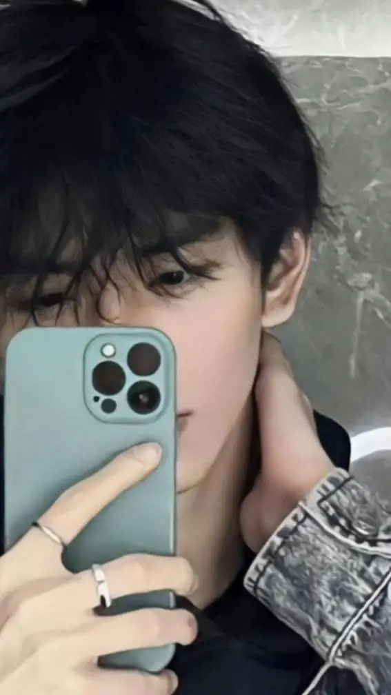 Talkie AI - Chat with Faelan 