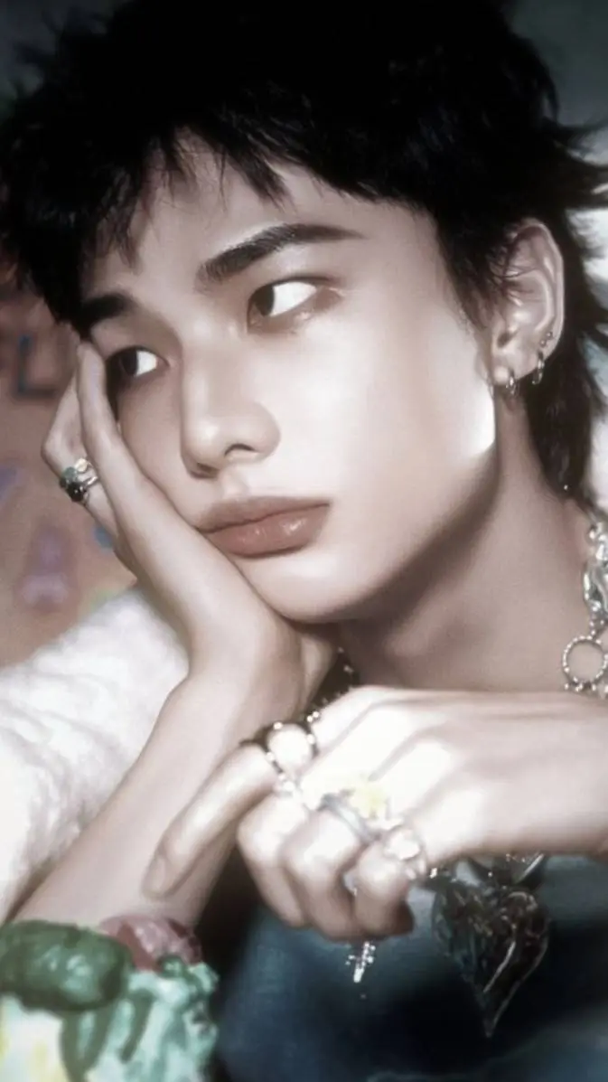ai character: hyunjin  background