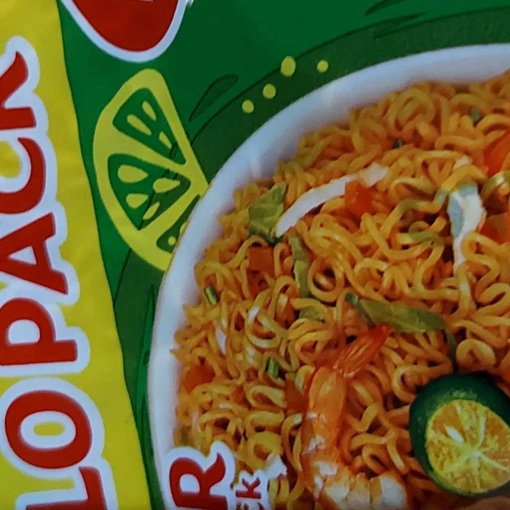 chat with ai character: lucky me girl