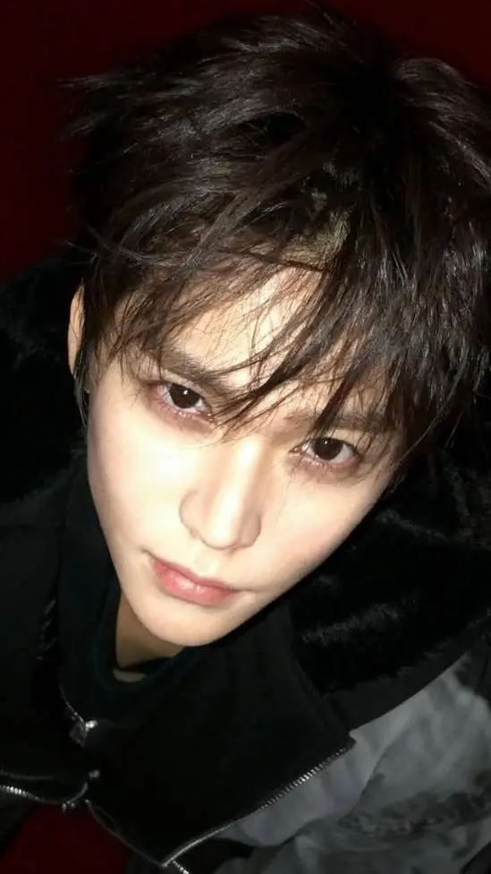 ai character: Song Eunseok background