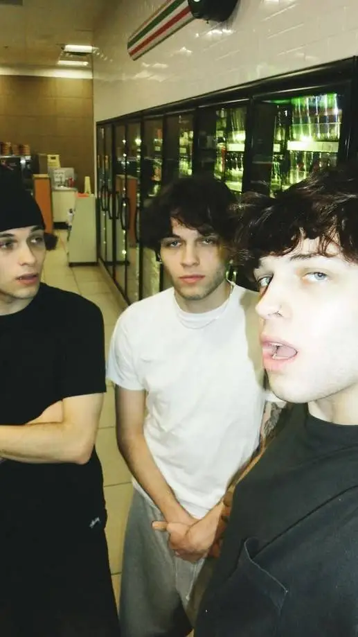 ai character: sturniolo! background