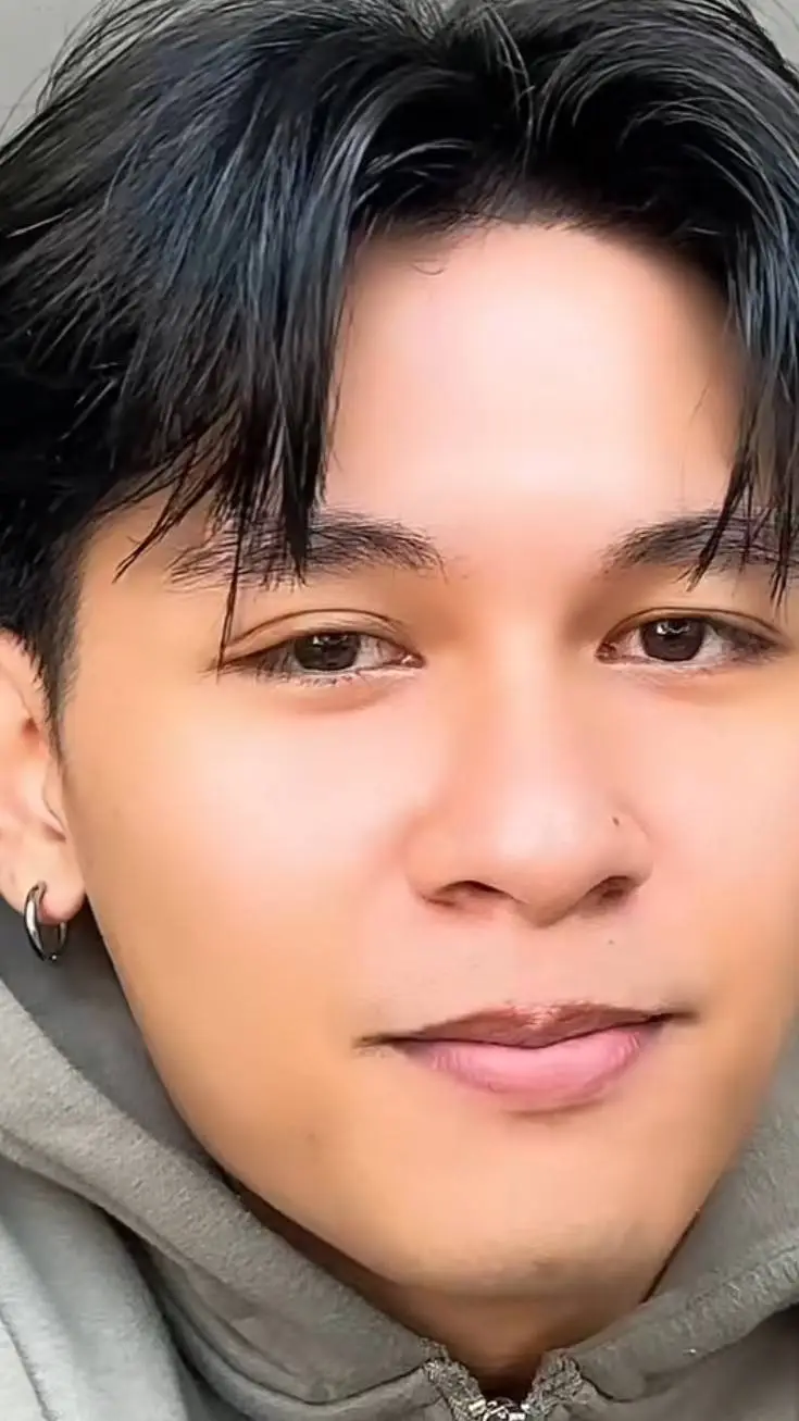 ai character: chrystiane jowy  background