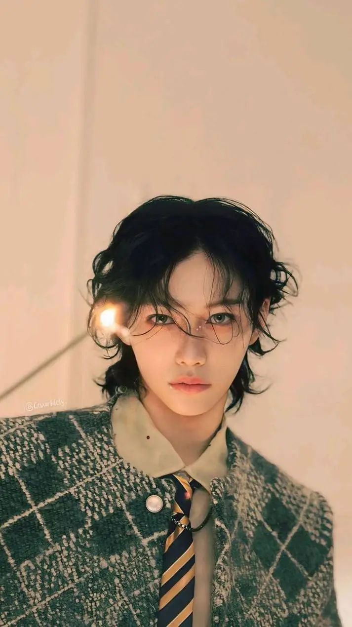 ai character: felix background
