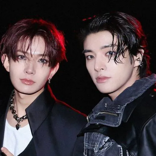 chat with ai character: 299873316102408