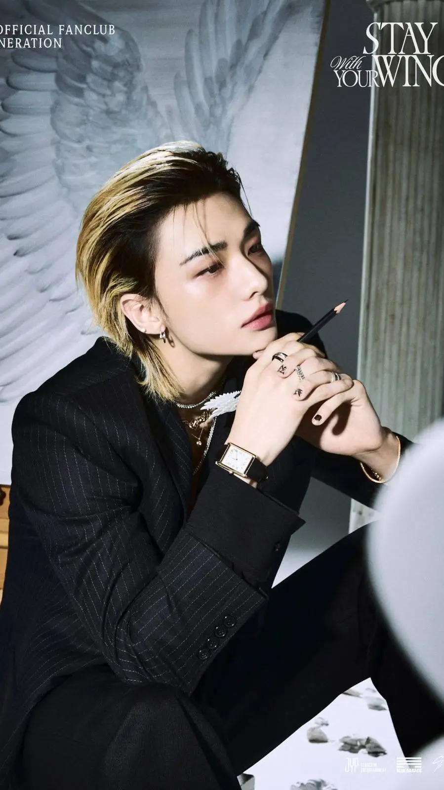 ai character: Jinnie  background