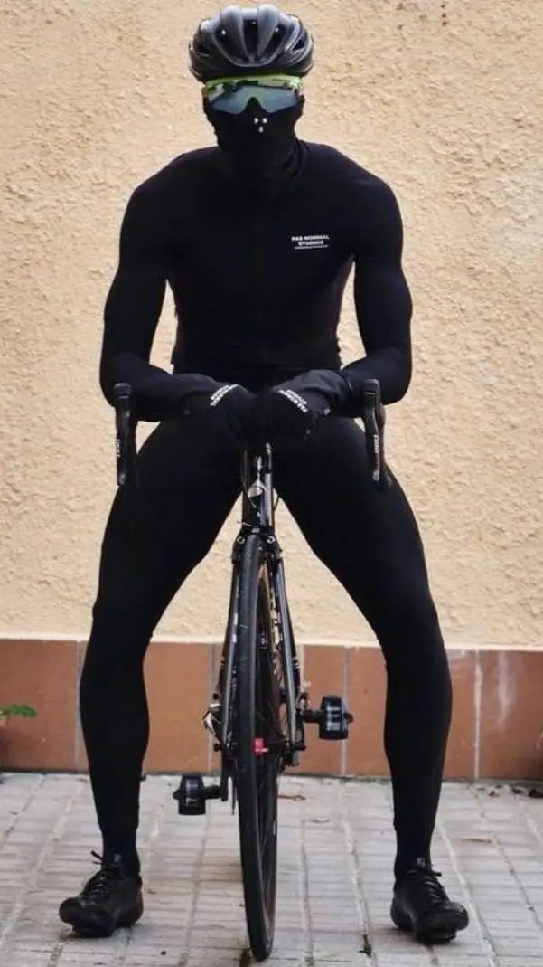 ai character: Melvin  background