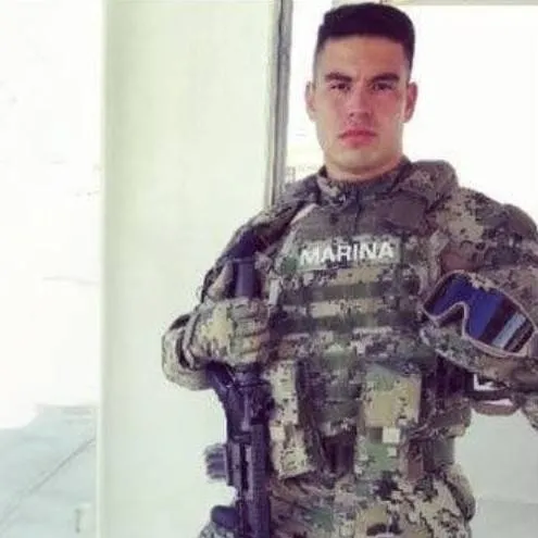 chat with ai character: Marina🇲🇽2