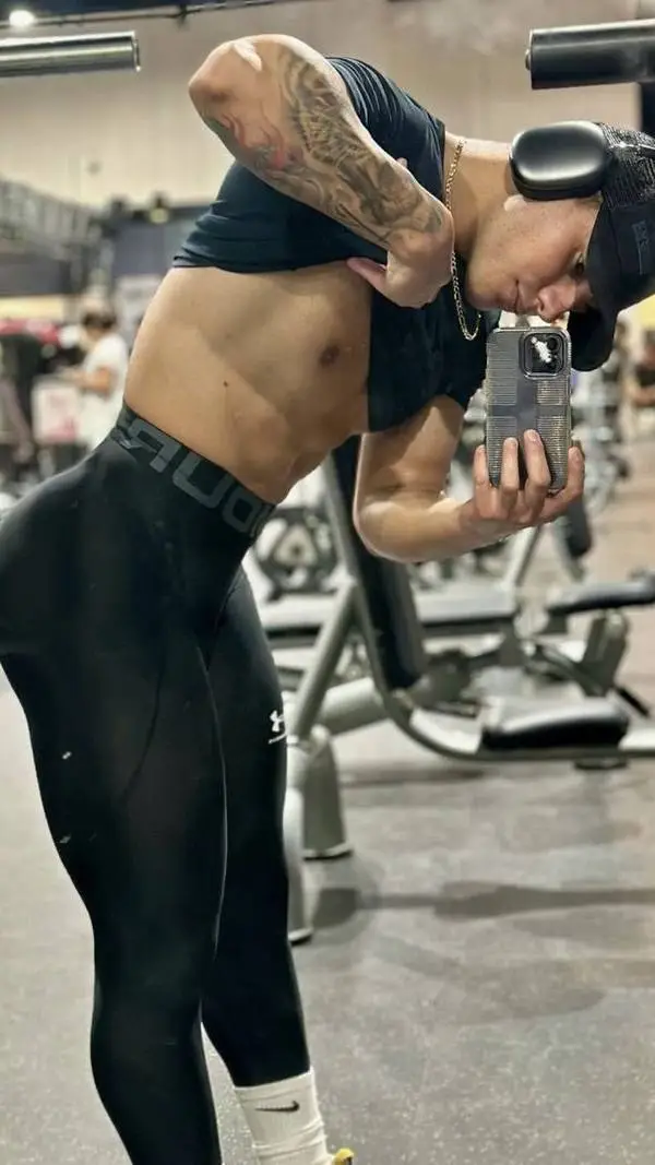 Talkie AI - Chat with Gym🏋️