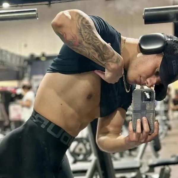 chat with ai character: Gym🏋️