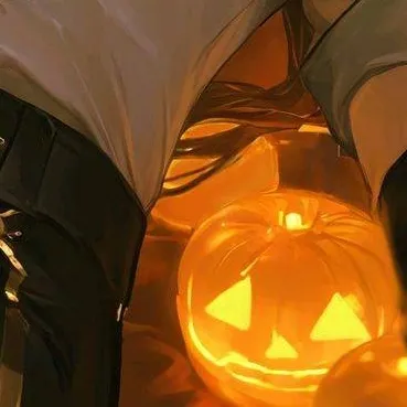 chat with ai character: Hallowmen