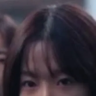 chat with ai character: Jun-hee