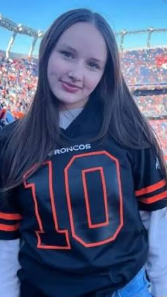 ai character: Abriella background