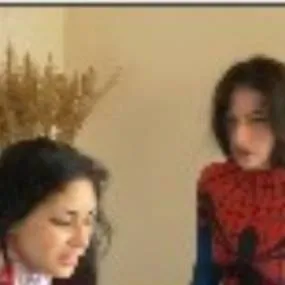 chat with ai character: Mayday y Cindy 