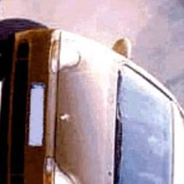chat with ai character: Car School! :3