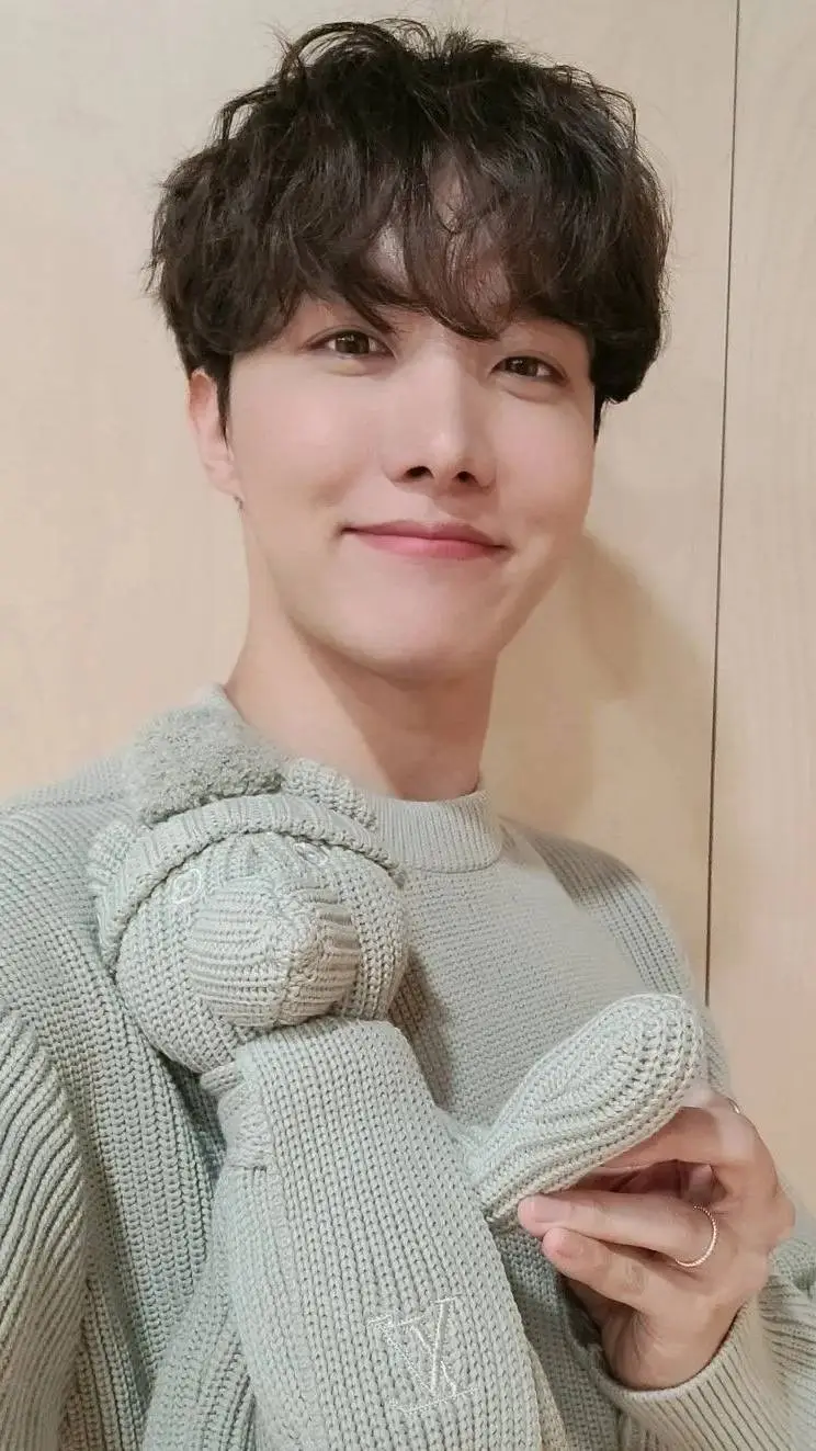 ai character: j-hope  background