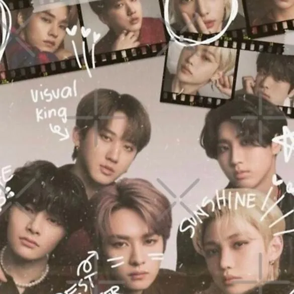 chat with ai character: Stray kids 