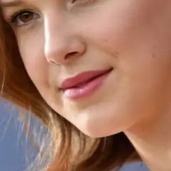 chat with ai character: Once⚡🍷