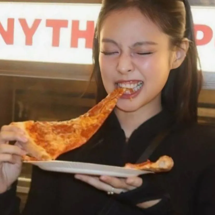 chat with ai character: skip school girl 