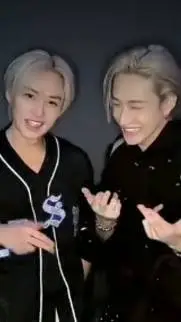 ai character: STRAY KIDS  background