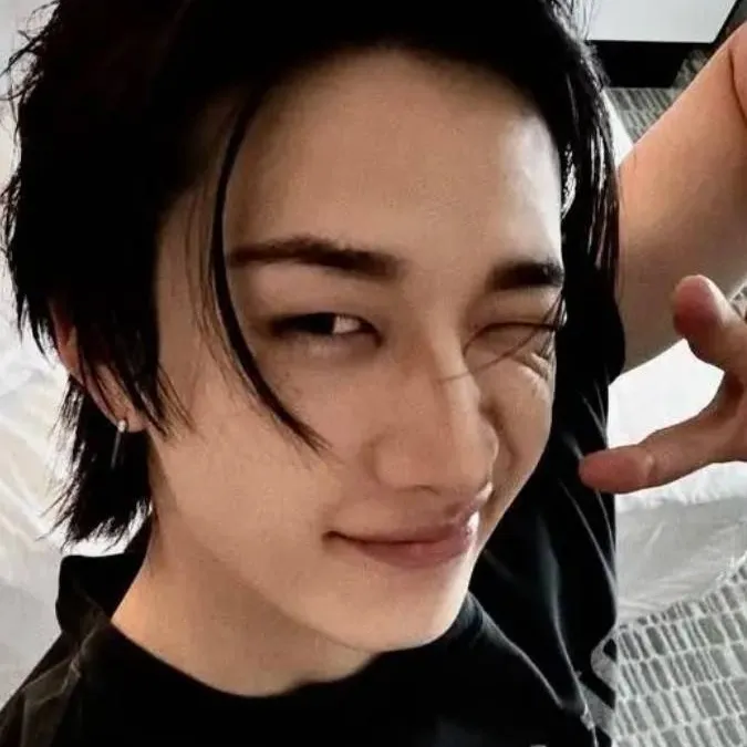 chat with ai character: Bangchan