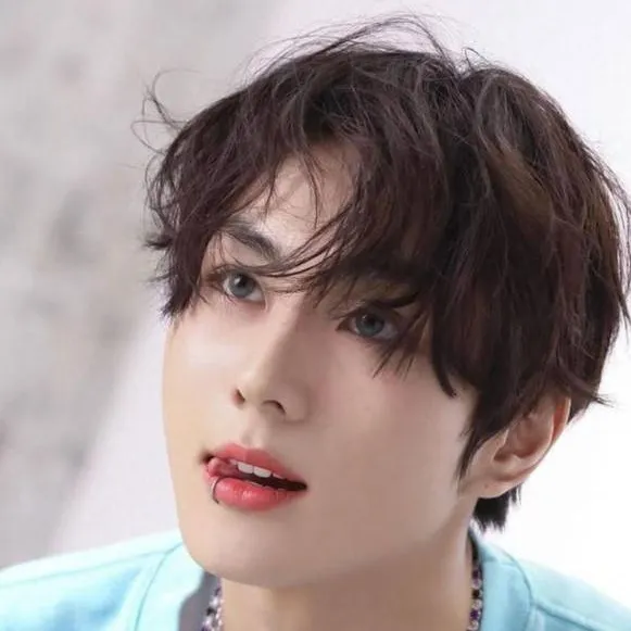 chat with ai character: Jungwon 