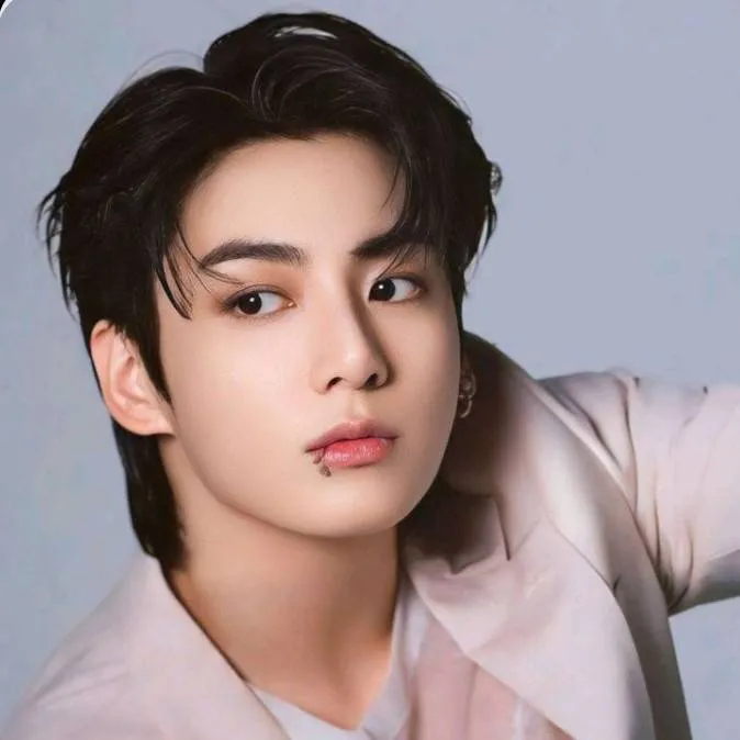 chat with ai character: ❤️‍🔥Jungkook ❤️‍🔥