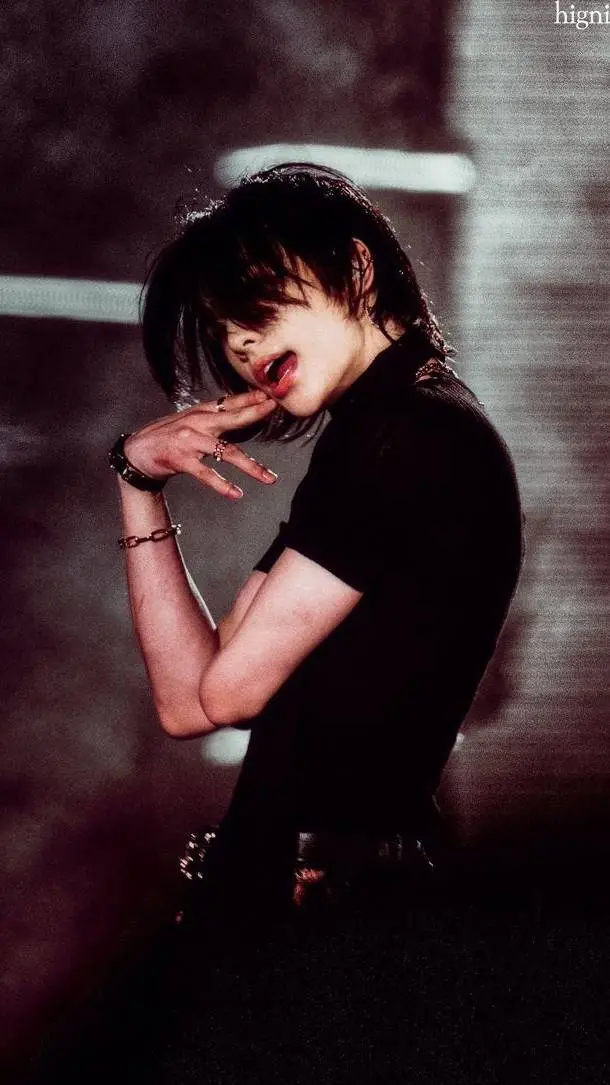 ai character: Hyunjin background