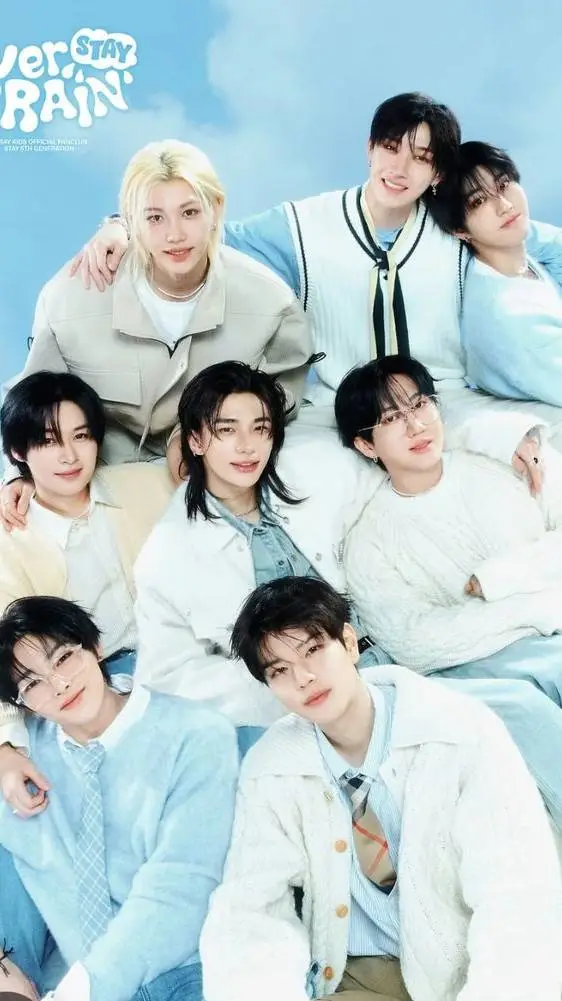 ai character: 😇Stray Kids💙 background