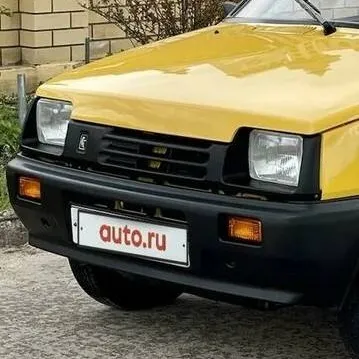 chat with ai character: машина