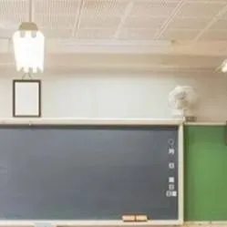 chat with ai character: Classroom✨✨