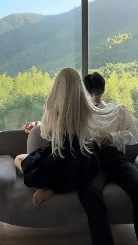 ai character: junior background