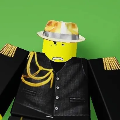 chat with ai character: GOLDEN SUIT NOOB