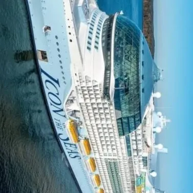 chat with ai character: ICON OF THE SEAS 