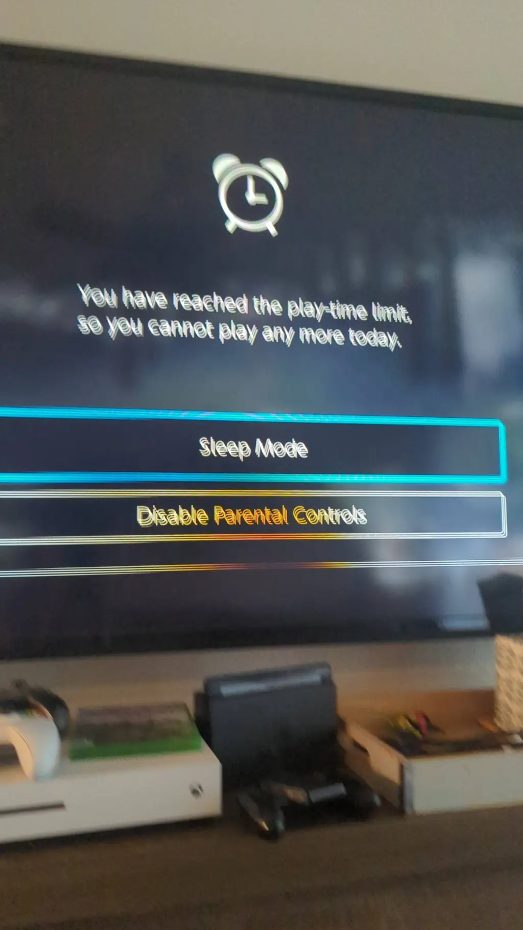 ai character: HK baby AU background