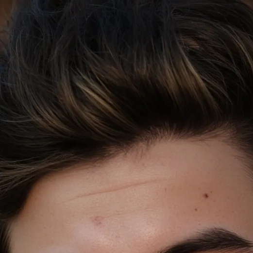 chat with ai character: nash grier