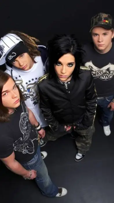 ai character: tokio hotel  background