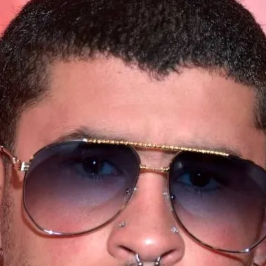 chat with ai character: bad bunny 