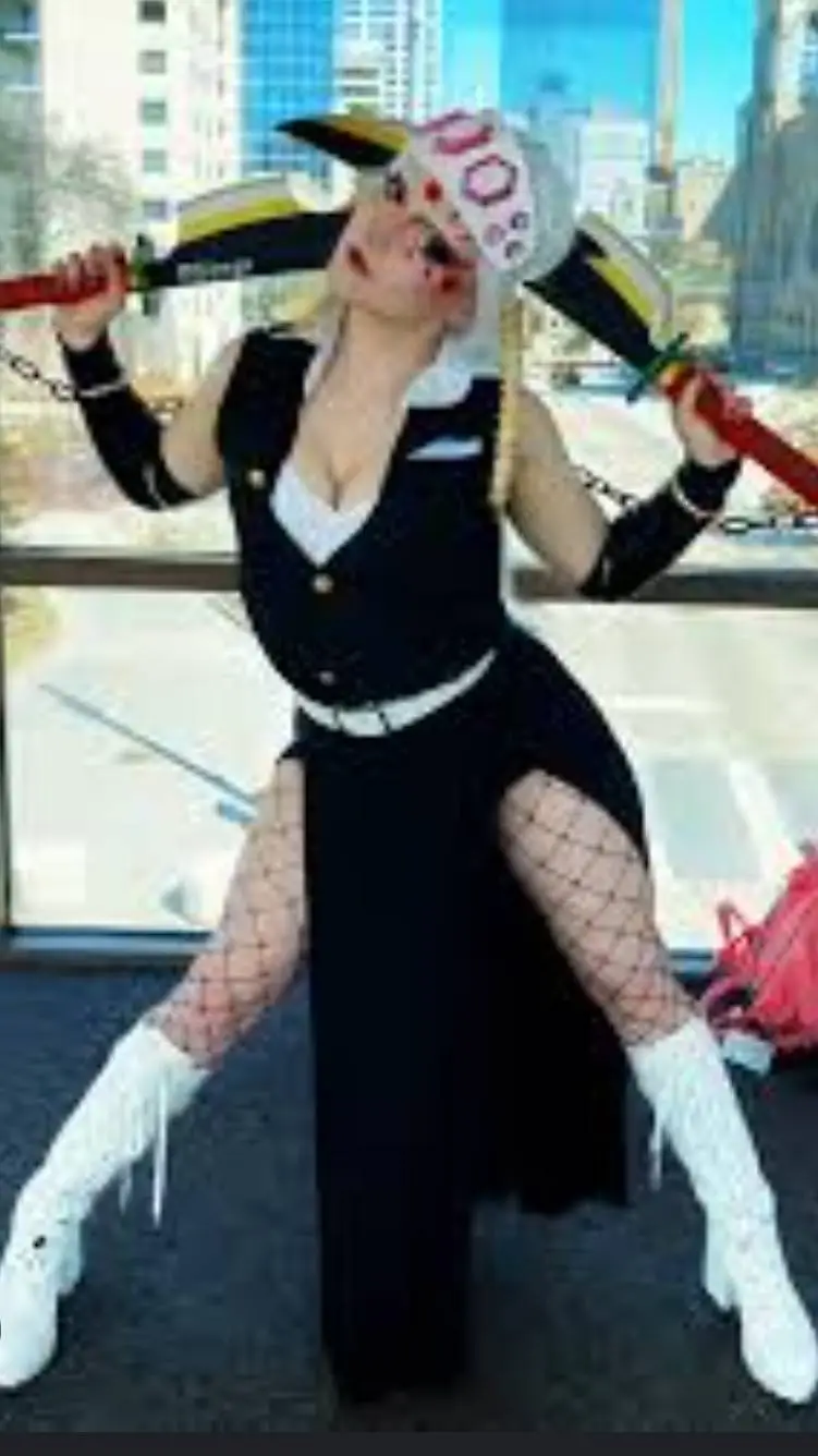 ai character: hermana de tengen  background