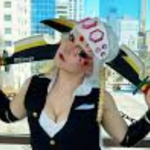 chat with ai character: hermana de tengen 