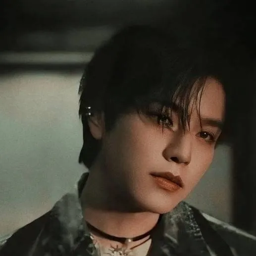 chat with ai character: Seungmin 