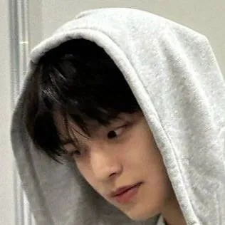 chat with ai character: Seungmin 