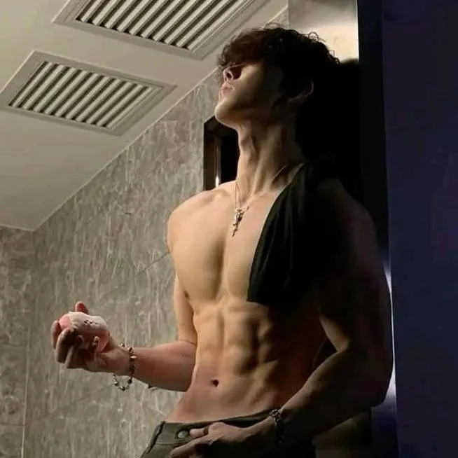 chat with ai character: Kanji~§