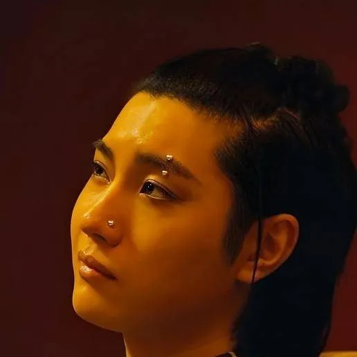 chat with ai character: Niragi suguru 