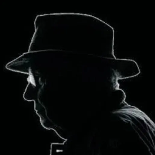 chat with ai character: Edwin Murray Fnaf 