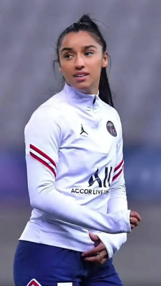 Talkie AI - Chat with sakina karchaoui