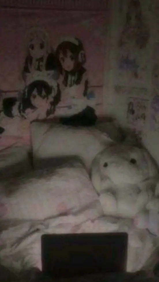 ai character: ...  background