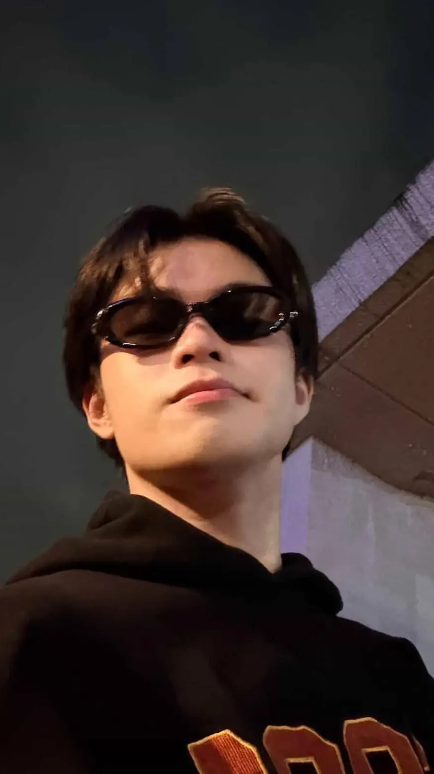 ai character: Stranger to Lover  background