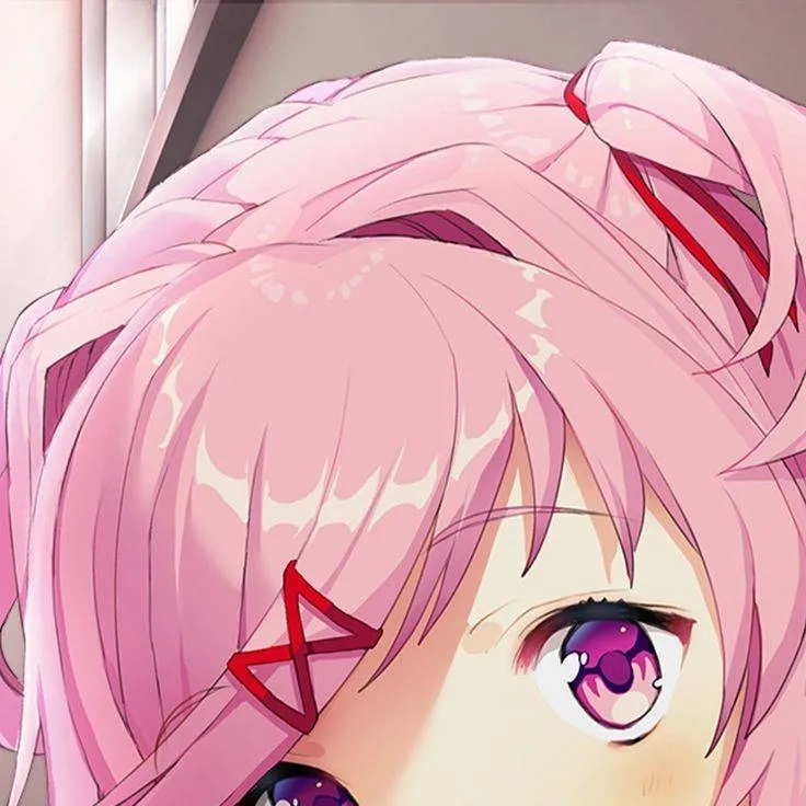 chat with ai character: Natsuki 