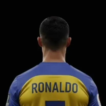 chat with ai character: Cristian Ronaldo 
