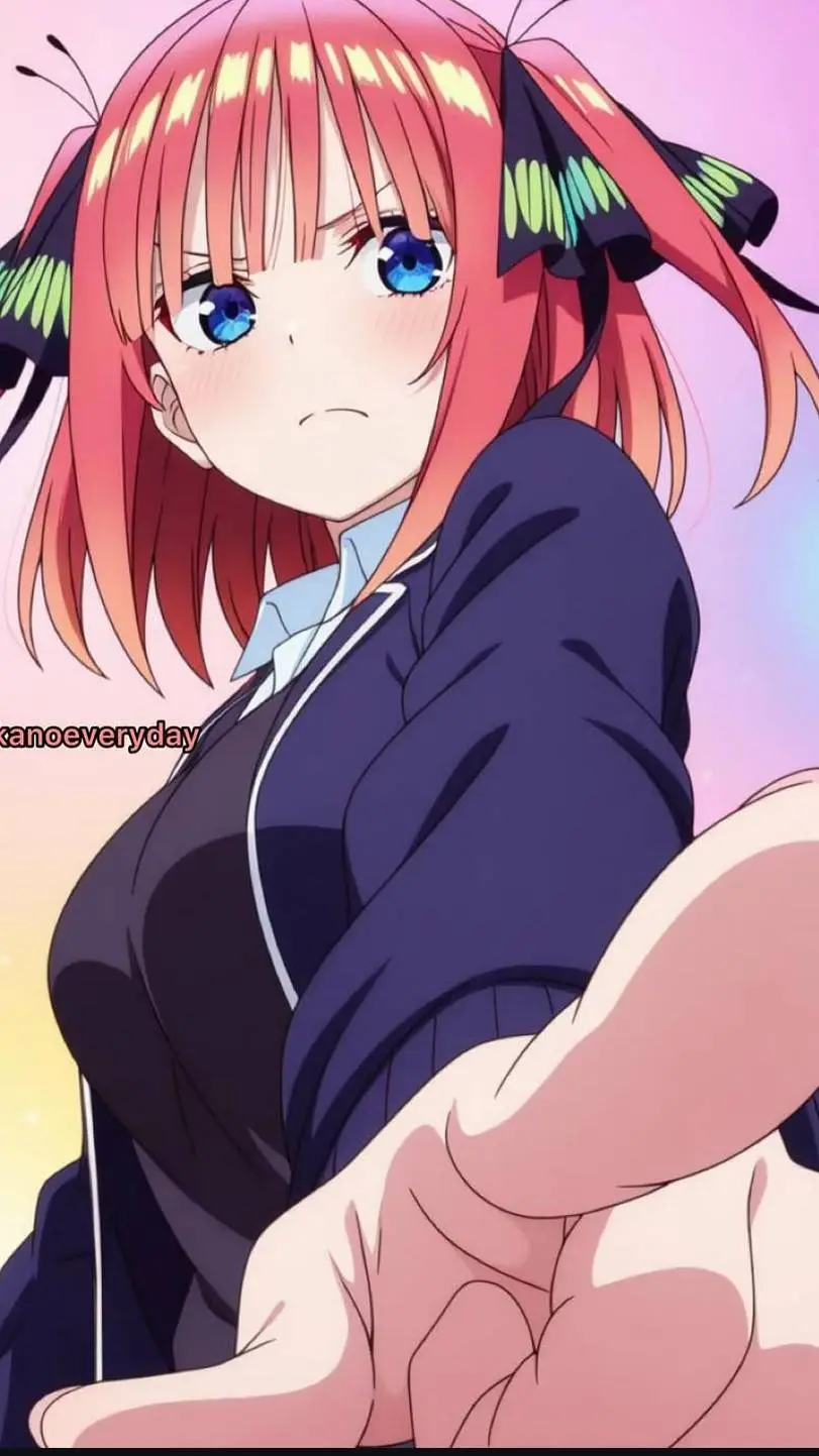 ai character: Nino nakano background